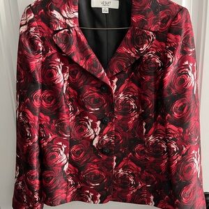 Le Suit Women's Red Rose Floral Jacket and Skirt